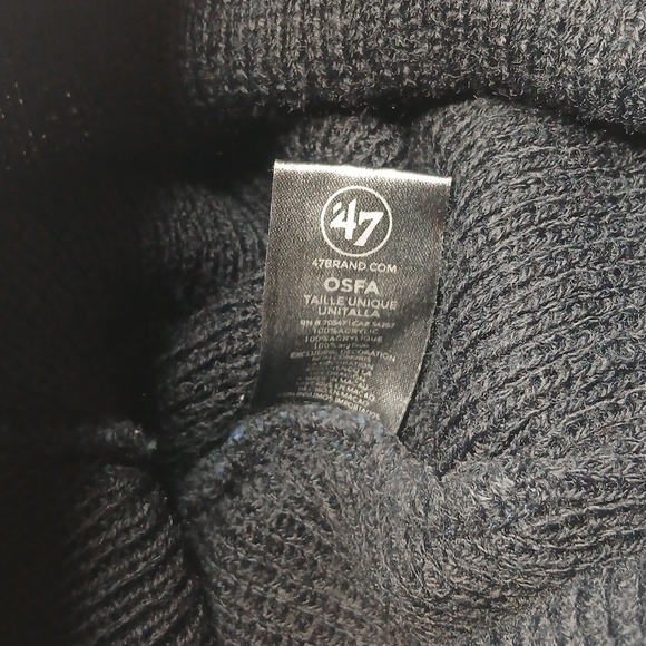 Dallas Cowboys Blue and Gray Pom Beanie - Picture 4 of 4